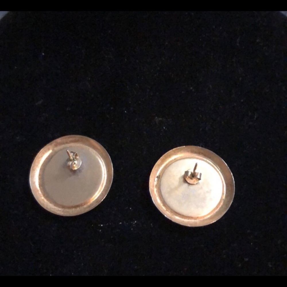3 pair Earrings - Picture 3 of 9